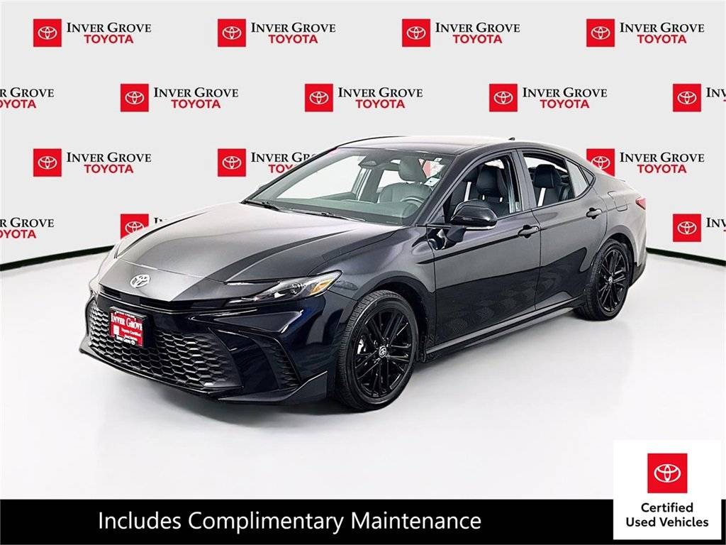 2025 Toyota Camry Hybrid SE — Sedan — 19,819 mi — Inver Grove, MN
