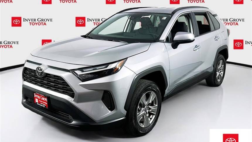 2024 Toyota RAV4 XLE — SUV — 32,125 mi — Inver Grove, MN
