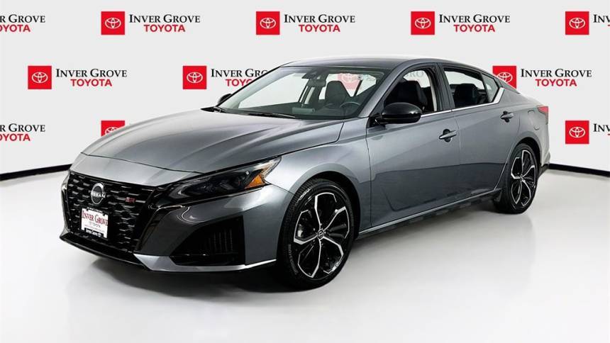 2024 Nissan Altima SR — Sedan — 14,935 mi — Inver Grove, MN