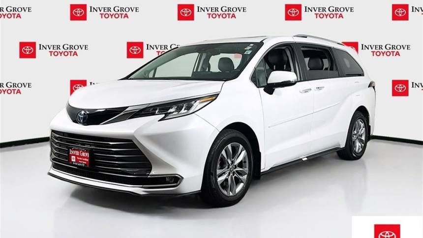 2022 Toyota Sienna Limited — Minivan — 86,781 mi — Inver Grove, MN