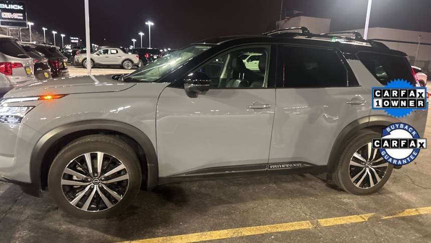 2023 Nissan Pathfinder Platinum — SUV — 14,472 mi — Naperville, IL