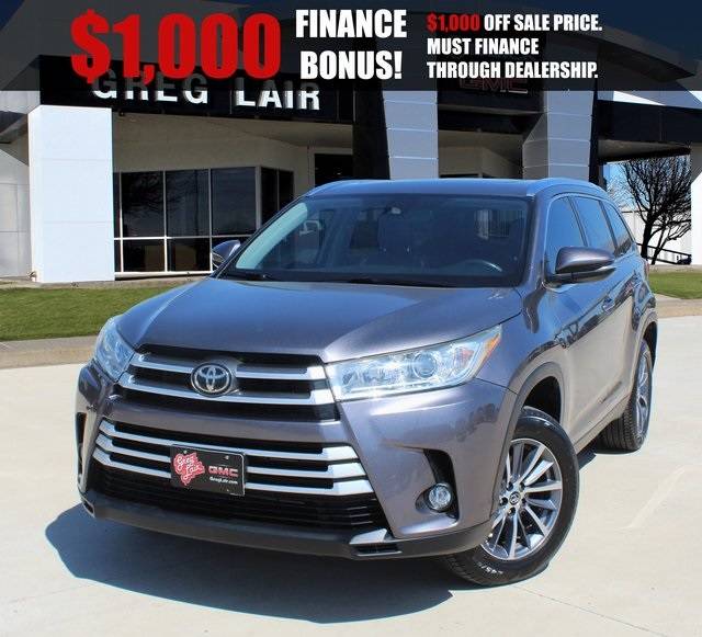 2019 Toyota Highlander SE V6 — SUV — 67,416 mi — Canyon, TX