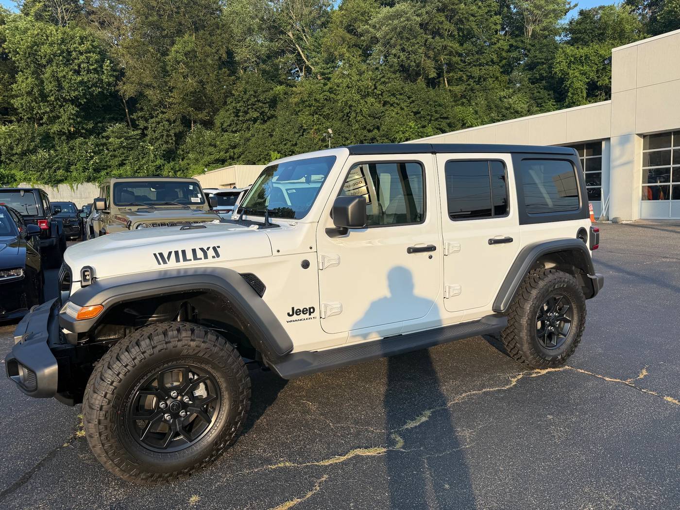 2025 Jeep Wrangler Willys — SUV — 717 mi — Ansonia, CT