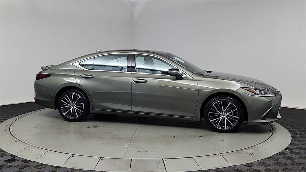 2023 Lexus ES ES 300h — Sedan — 12,851 mi — Portland, OR