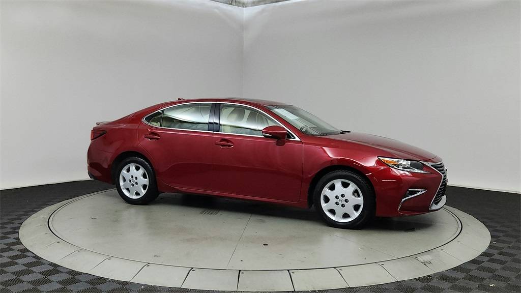 2016 Lexus ES ES 350 — Sedan — 98,987 mi — Portland, OR