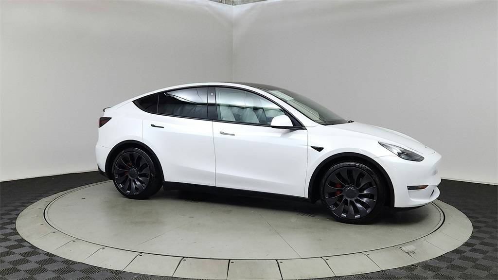 2022 Tesla Model Y Performance — SUV — 50,040 mi — Portland, OR