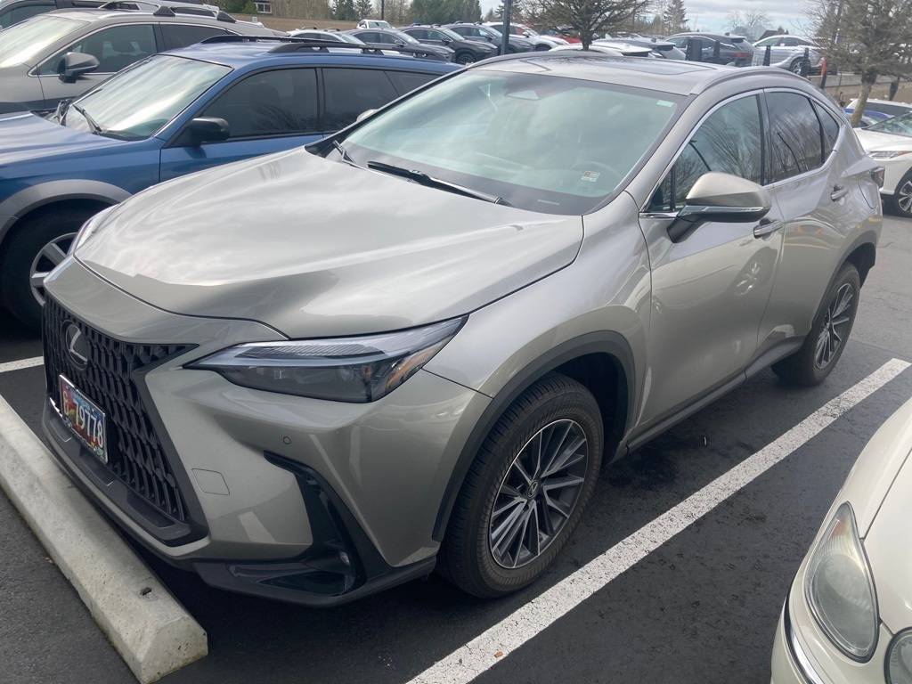 2022 Lexus NX NX 350h Premium — SUV — 10,626 mi — Portland, OR