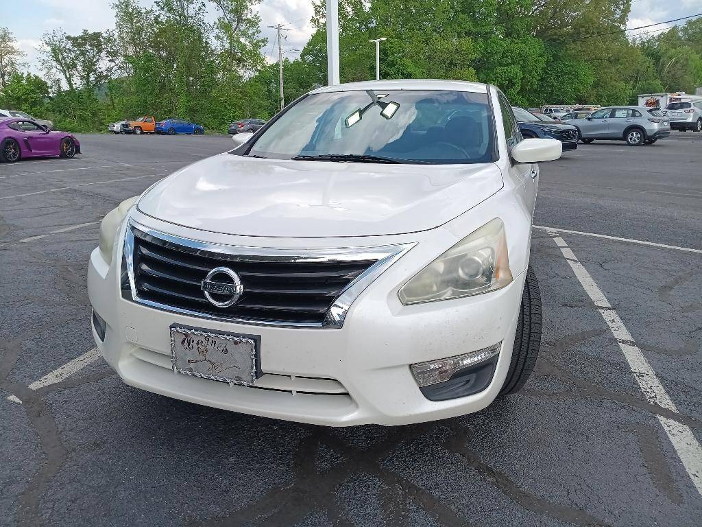 2013 Nissan Altima 2.5 S — Sedan — 283,535 mi — Johnson City, TN