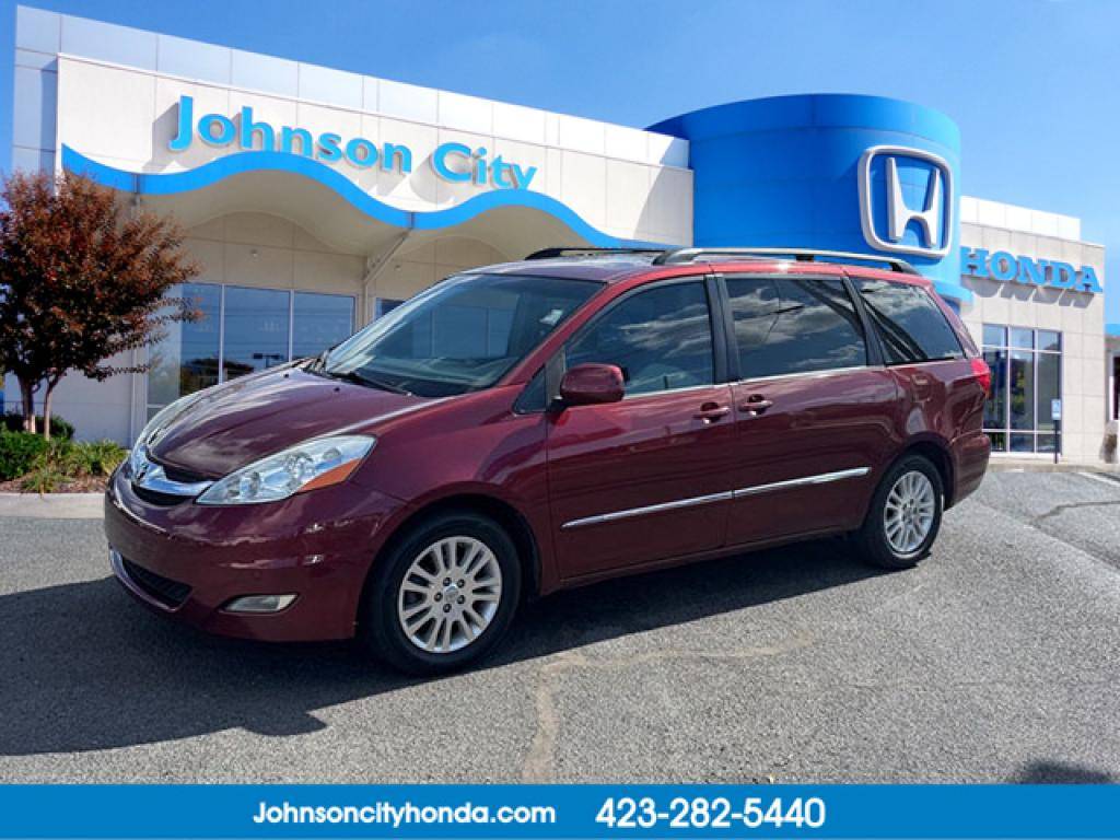 2010 Toyota Sienna XLE — Minivan — 172,593 mi — Johnson City, TN