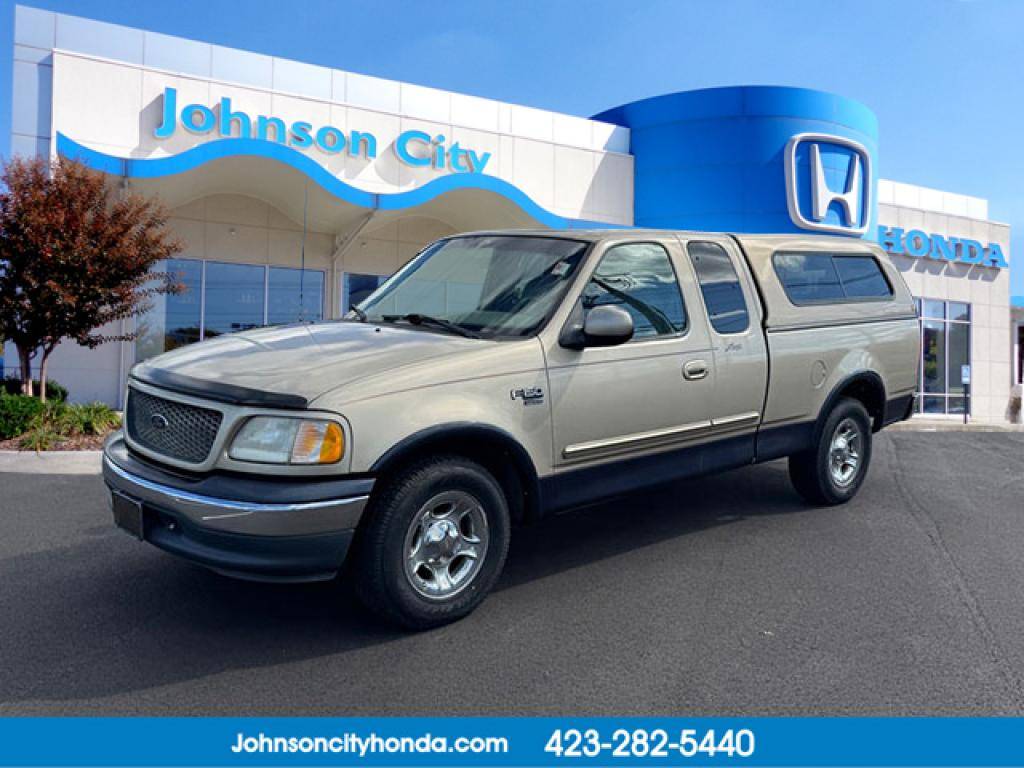 2000 Ford F-150 Lariat — Pickup Truck — 133,674 mi — Johnson City, TN
