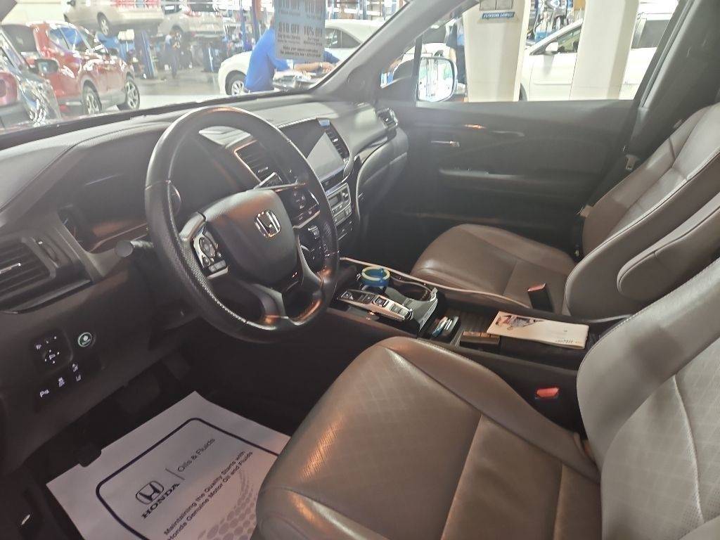 2019 Honda Passport Touring — SUV — 68,591 mi — Johnson City, TN