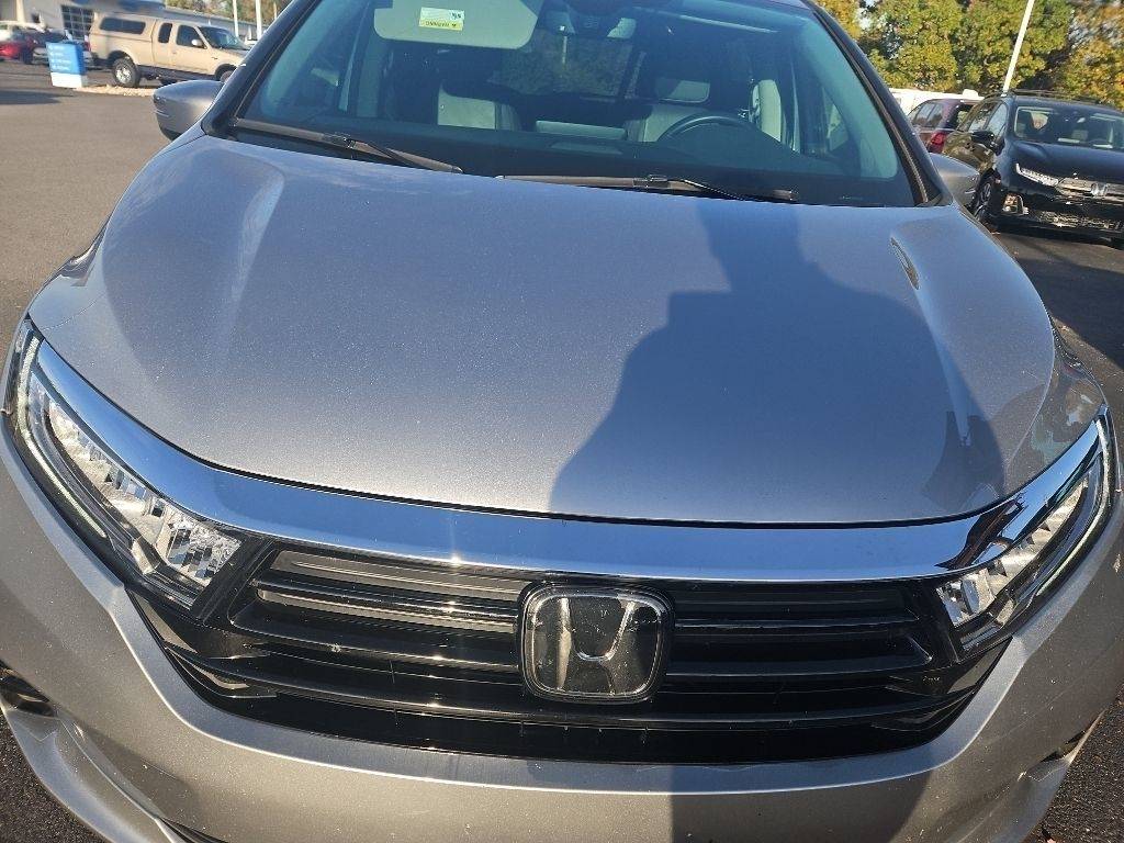 2023 Honda Odyssey Touring — Minivan — 72,582 mi — Johnson City, TN