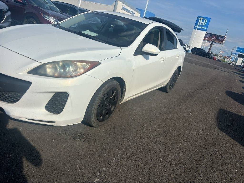 2013 Mazda Mazda3 i Sport — Sedan — 211,385 mi — Johnson City, TN
