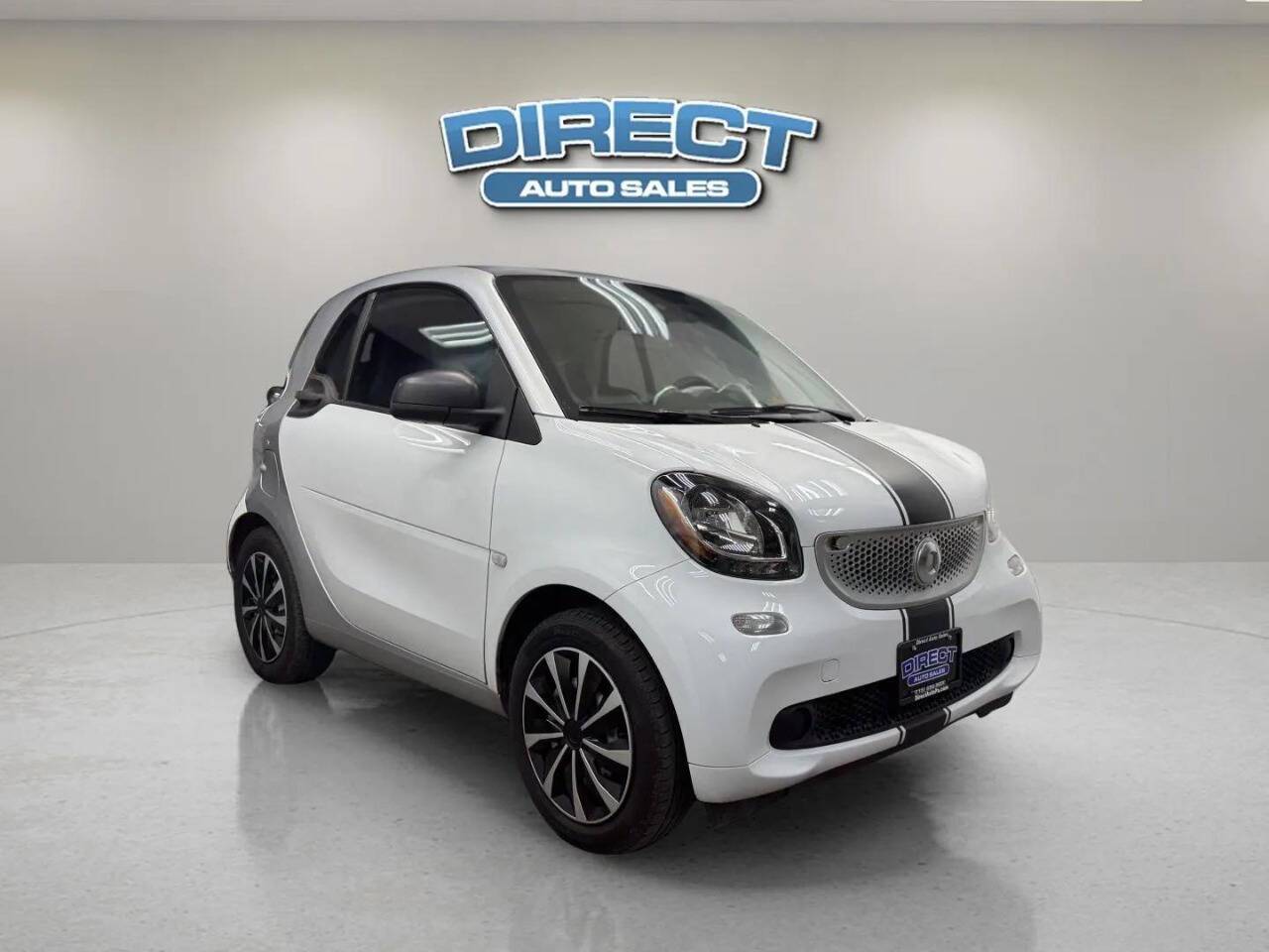 2016 smart fortwo Pure — Coupe — 65,238 mi — Philladelphia, PA