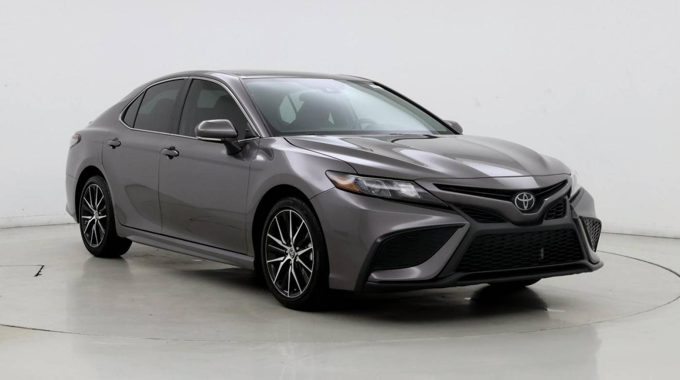 2024 Toyota Camry SE — Sedan — 6,287 mi — Savannah, GA