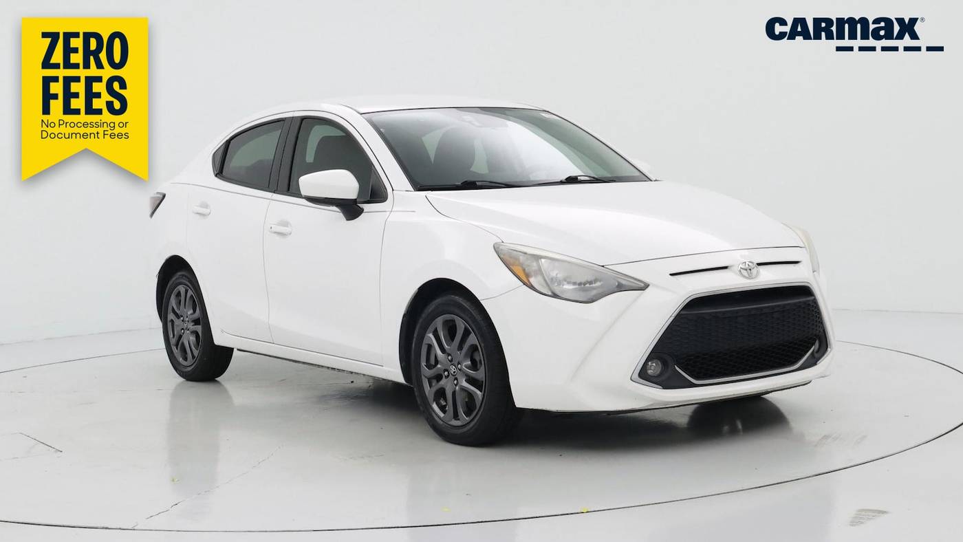 2019 Toyota Yaris LE