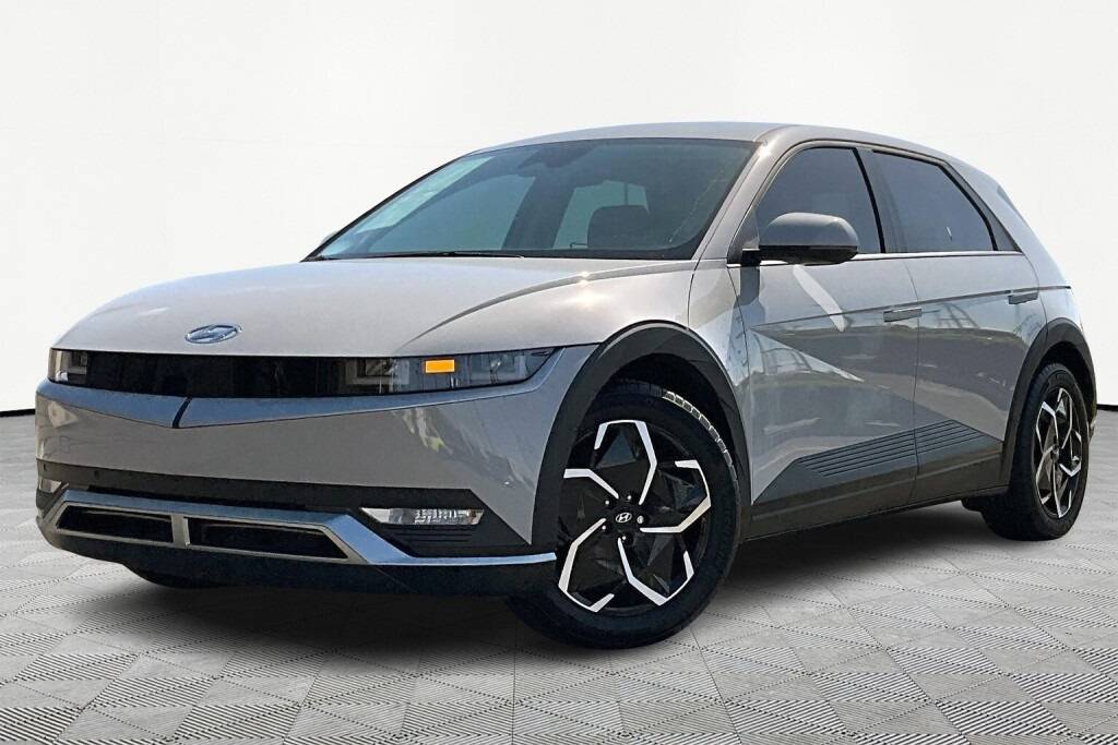 2023 Hyundai IONIQ 5 SEL — SUV — 17,206 mi — Tustin, CA
