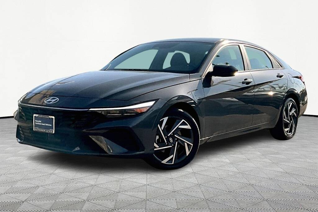 2025 Hyundai Elantra Hybrid SEL Sport — Sedan — 3,206 mi — Tustin, CA