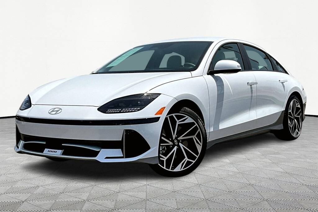 2025 Hyundai IONIQ 6 SEL — Sedan — 6,415 mi — Tustin, CA
