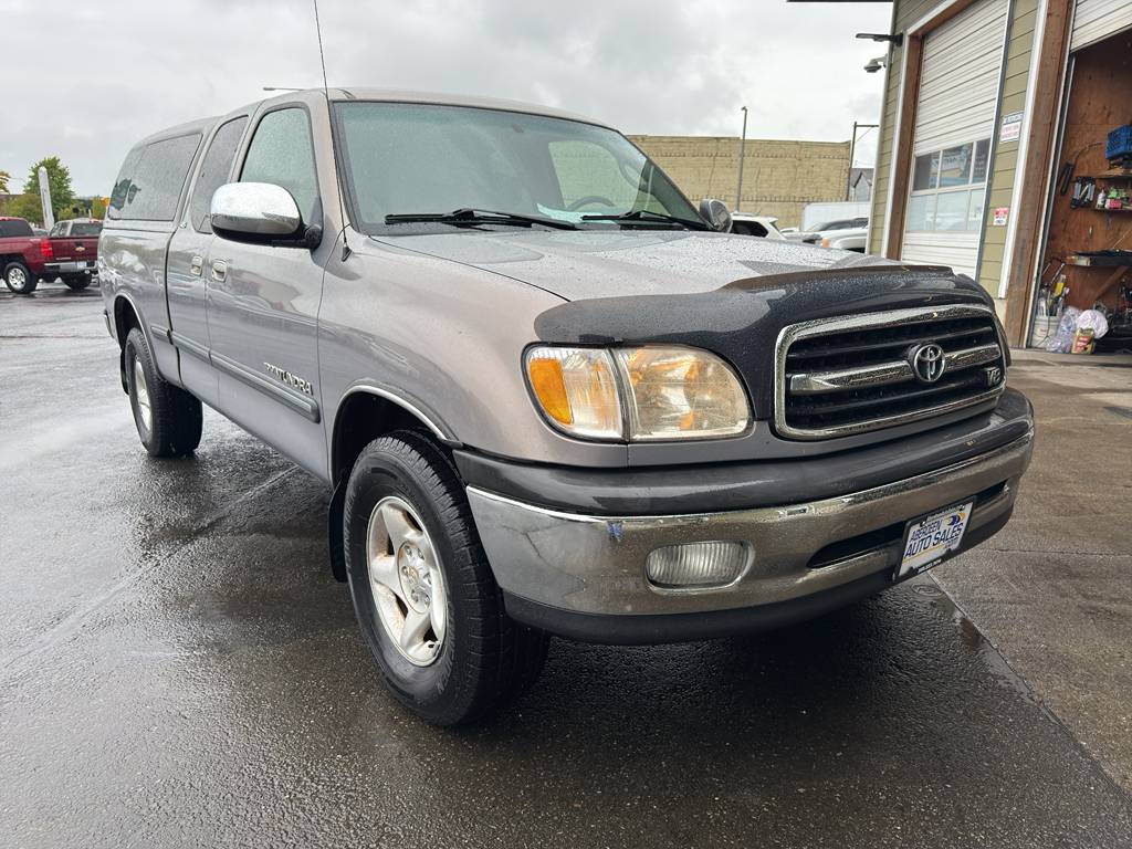 2000 Toyota Tundra SR5 — Pickup Truck — 220,833 mi — Aberdeen, WA