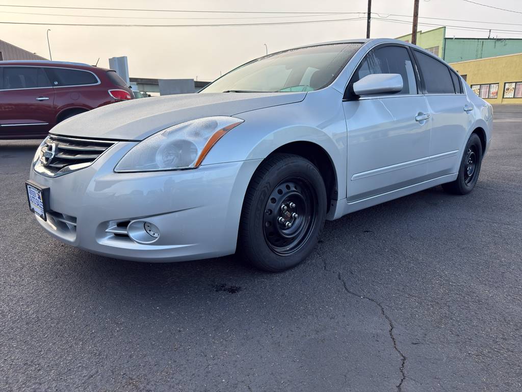 2012 Nissan Altima 2.5 S — Sedan — 135,229 mi — Aberdeen, WA
