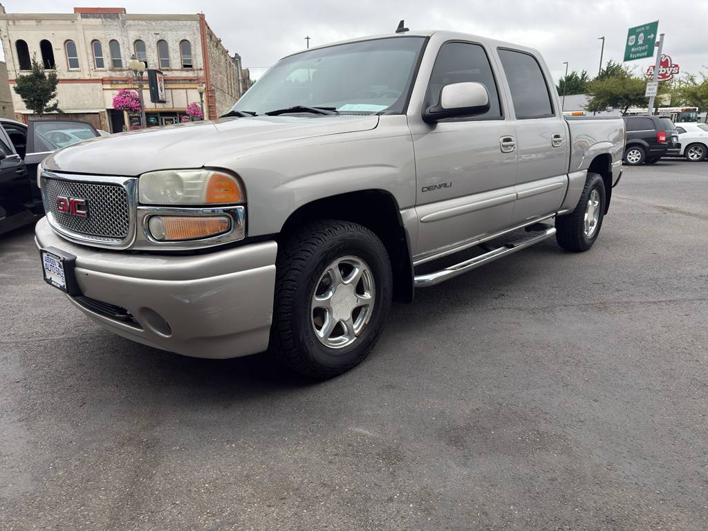 2006 GMC Sierra 1500 Denali — Pickup Truck — 152,299 mi — Aberdeen, WA