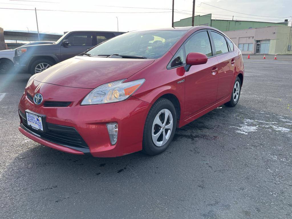 2014 Toyota Prius Three — Sedan — 134,747 mi — Aberdeen, WA