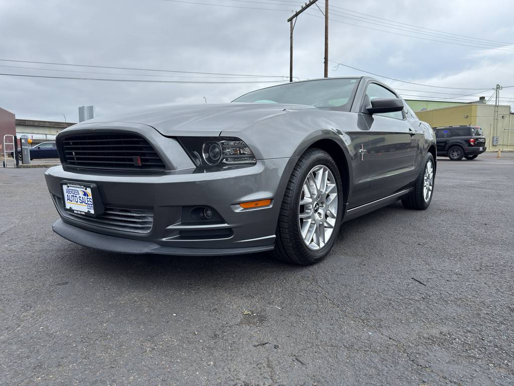 2013 Ford Mustang V6 Premium — Coupe — 147,906 mi — Aberdeen, WA