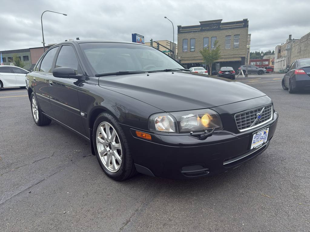 2004 Volvo S80 2.5T — Sedan — 110,801 mi — Aberdeen, WA