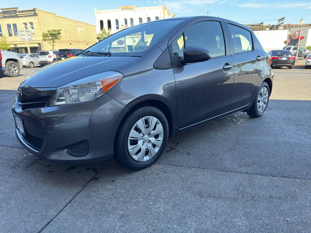 2014 Toyota Yaris LE — Hatchback — 176,643 mi — Aberdeen, WA