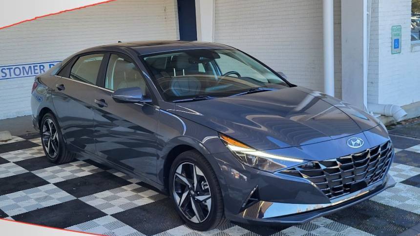 2023 Hyundai Elantra Hybrid Limited — Sedan — 9,589 mi — Sumter, SC