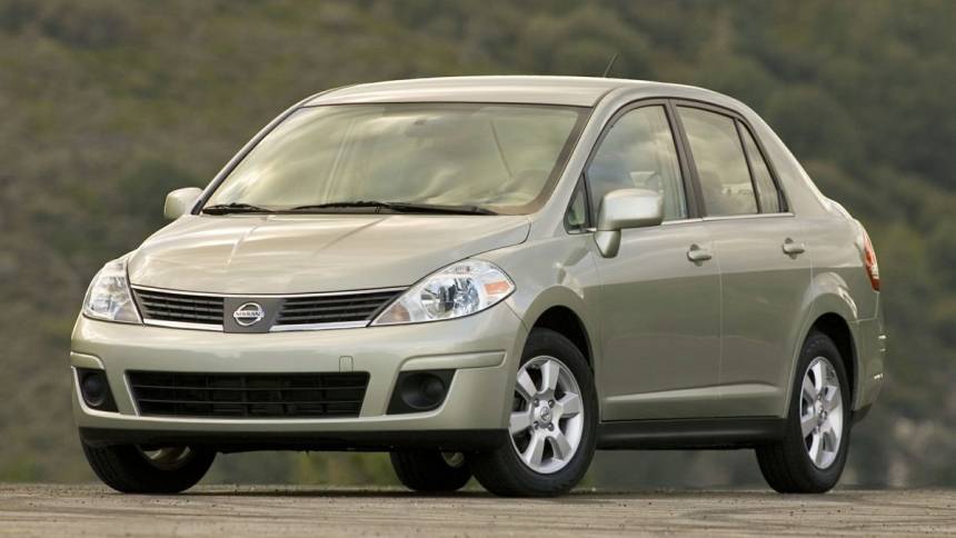 2009 Nissan Versa 1.8 S — Sedan — 127,929 mi — Hoffman Estates, IL
