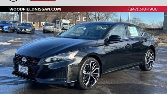 2024 Nissan Altima SR — Sedan — 8,572 mi — Hoffman Estates, IL