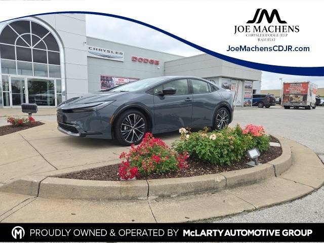 2024 Toyota Prius XLE — Hatchback — 6,812 mi — Columbia, MO