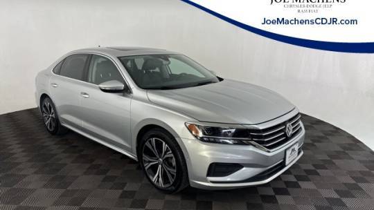 2020 Volkswagen Passat SEL — Sedan — 69,663 mi — Columbia, MO