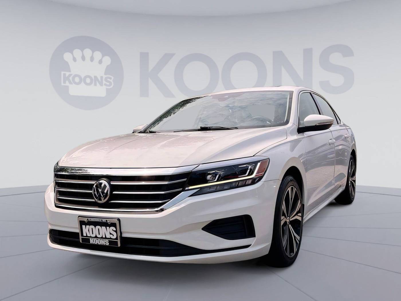 2021 Volkswagen Passat SE — Sedan — 19,632 mi — Clarksville, MD
