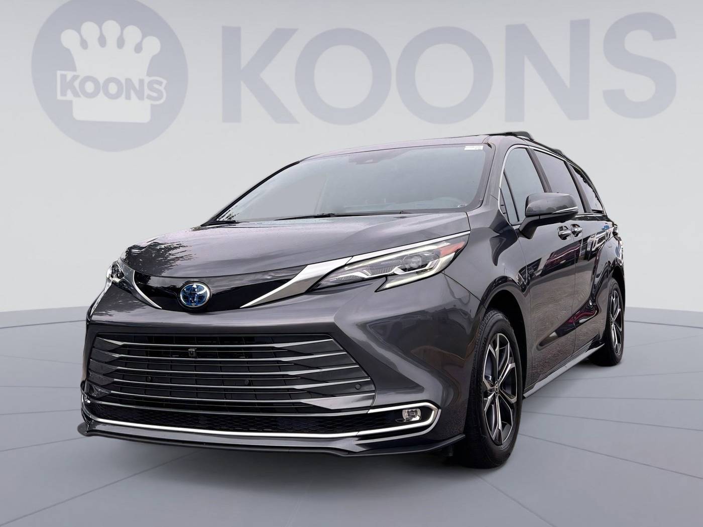 2025 Toyota Sienna Platinum — Minivan — 14,456 mi — Clarksville, MD