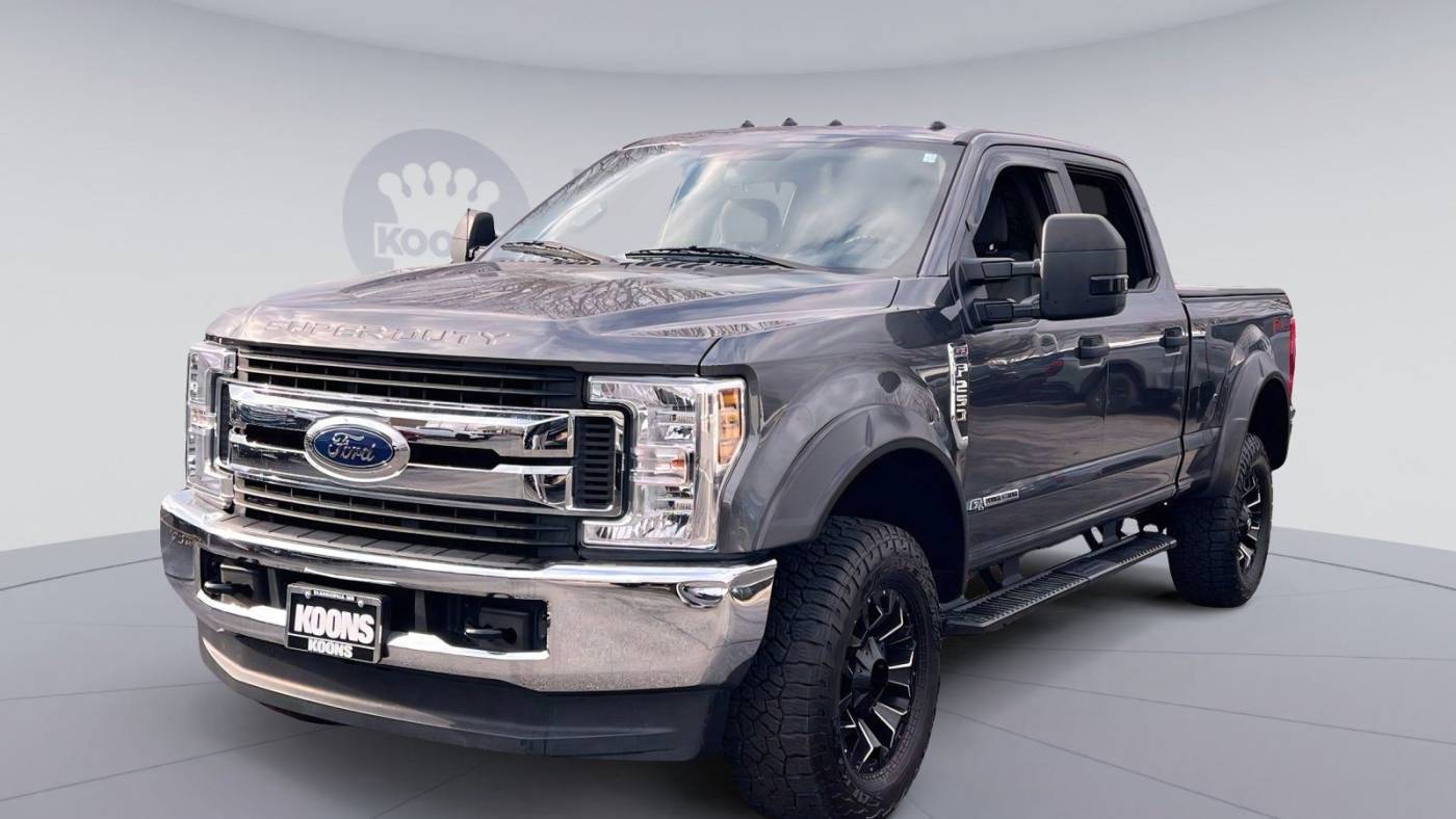 2018 Ford Super Duty F-250 XL — Pickup Truck — 90,000 mi — Clarksville, MD