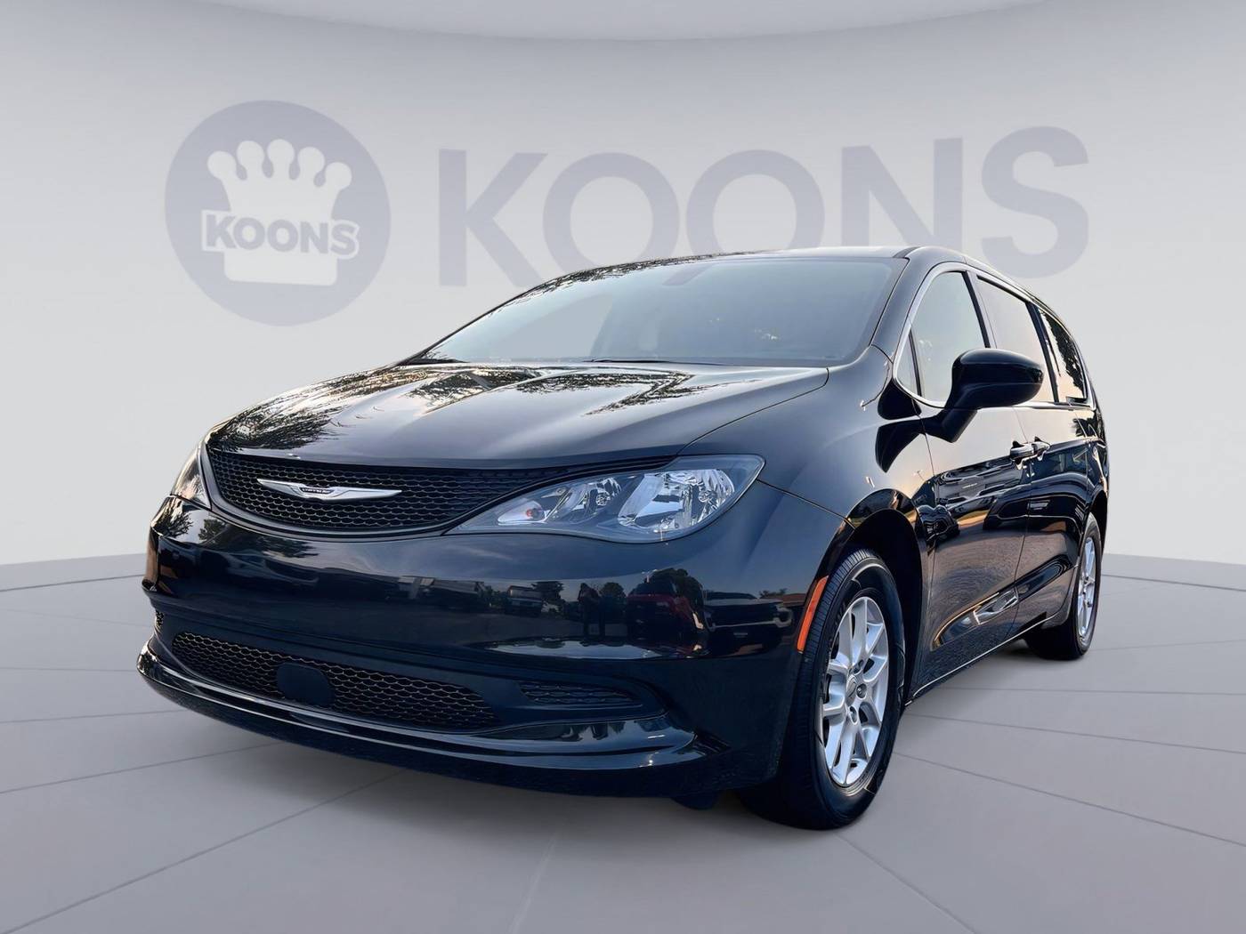 2022 Chrysler Voyager LX — Minivan — 60,436 mi — Clarksville, MD