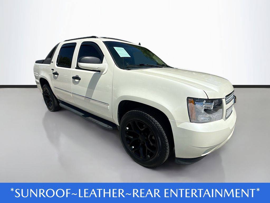 2009 Chevrolet Avalanche LTZ — Pickup Truck — 30,824 mi — Pompano Beach, FL