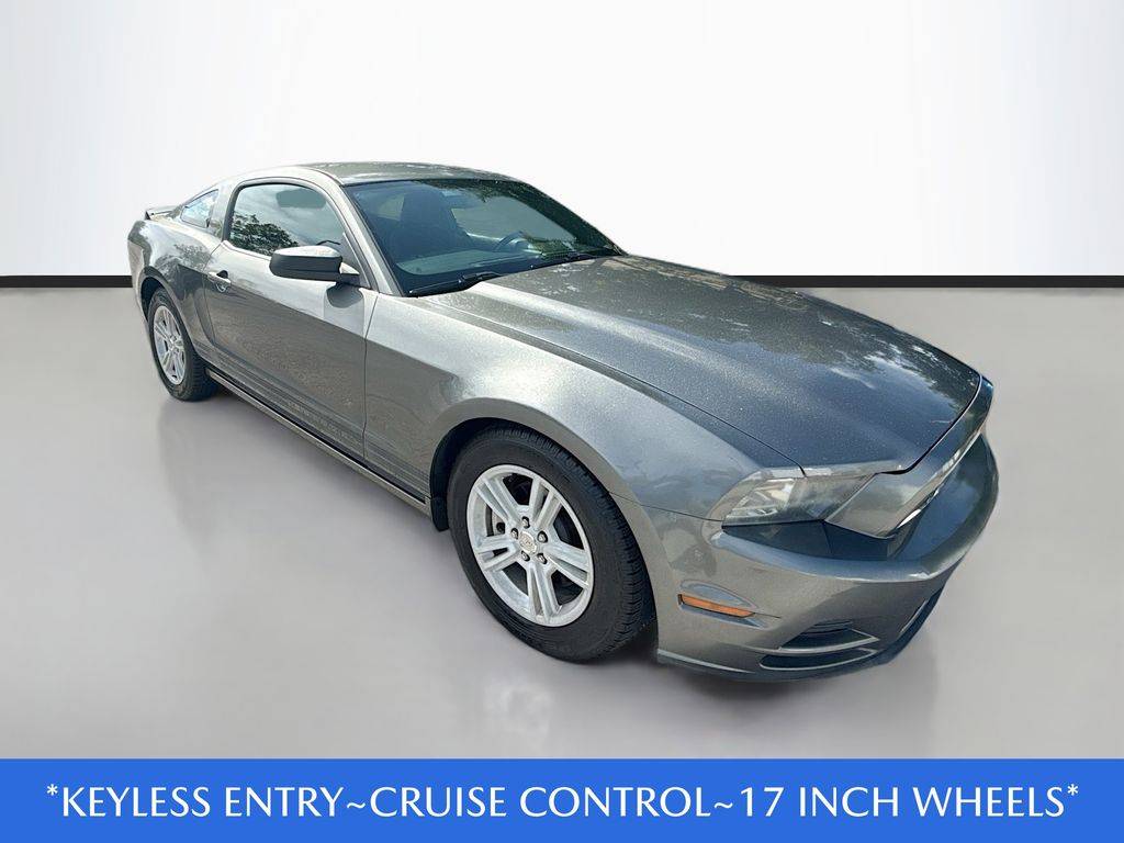 2013 Ford Mustang V6 — Coupe — 82,308 mi — Pompano Beach, FL