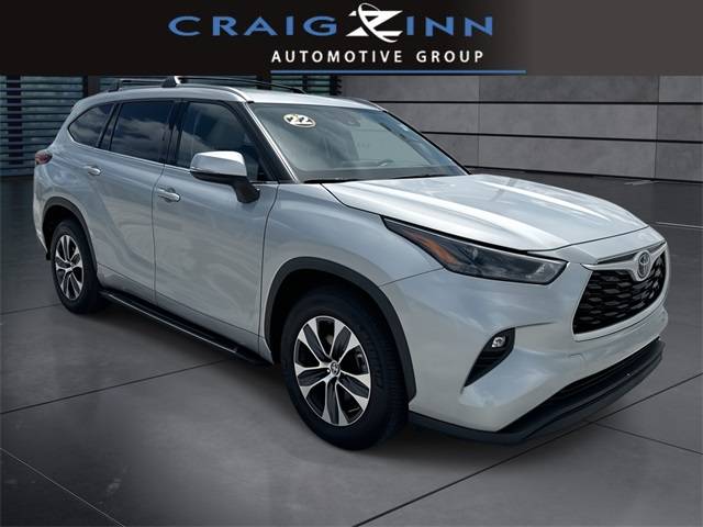 2022 Toyota Highlander XLE — SUV — 25,092 mi — North Miami, FL