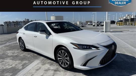 2022 Lexus ES ES 300h — Sedan — 24,590 mi — North Miami, FL