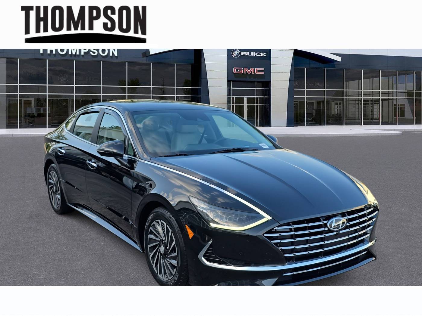 2022 Hyundai Sonata Hybrid Limited — Sedan — 29,118 mi — Raleigh, NC