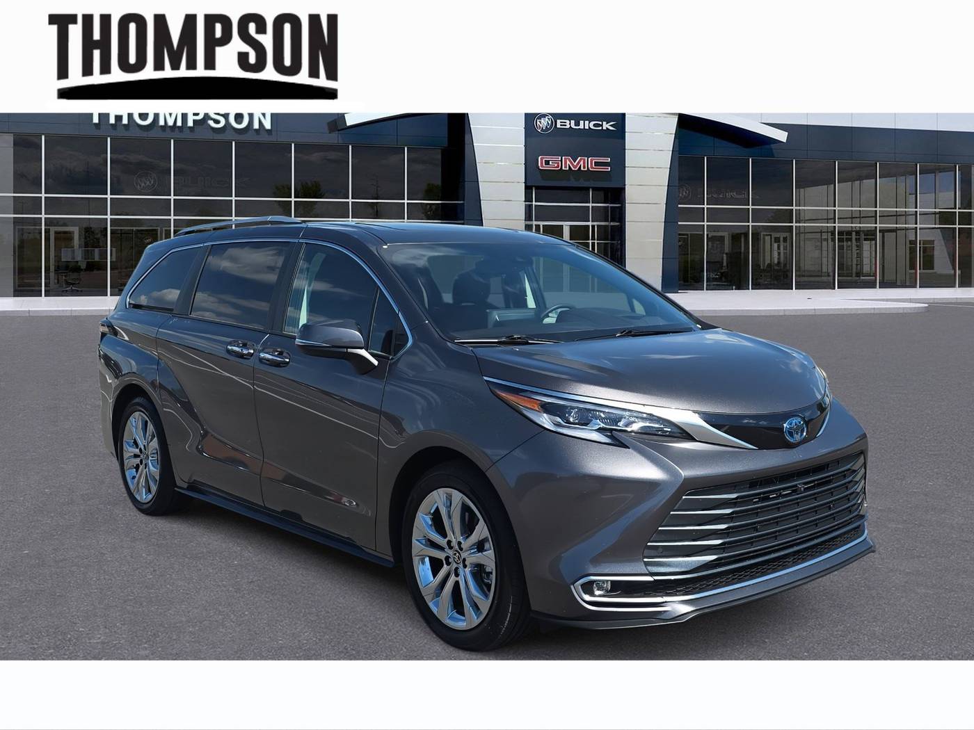 2023 Toyota Sienna Platinum — Minivan — 16,736 mi — Raleigh, NC