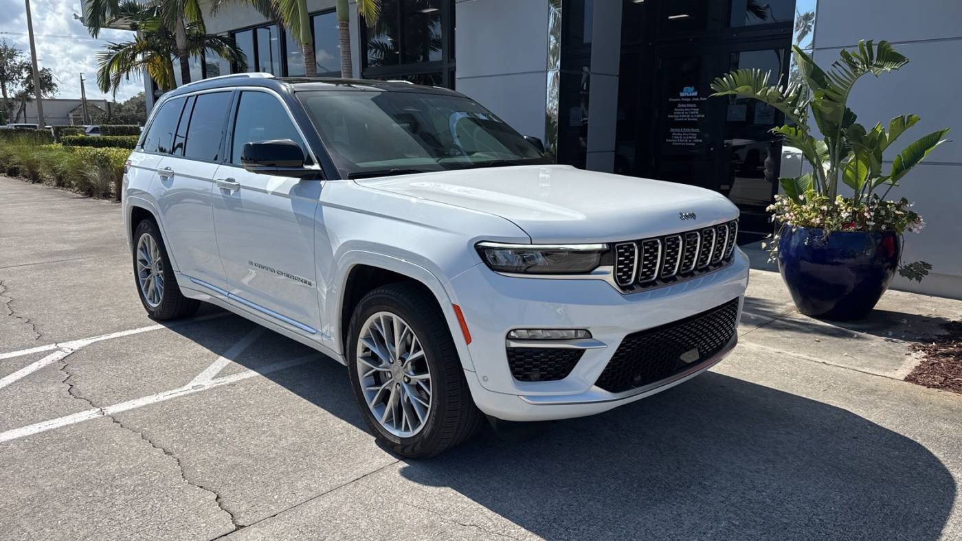 2023 Jeep Grand Cherokee Summit — SUV — 17,167 mi — Vero Beach, FL