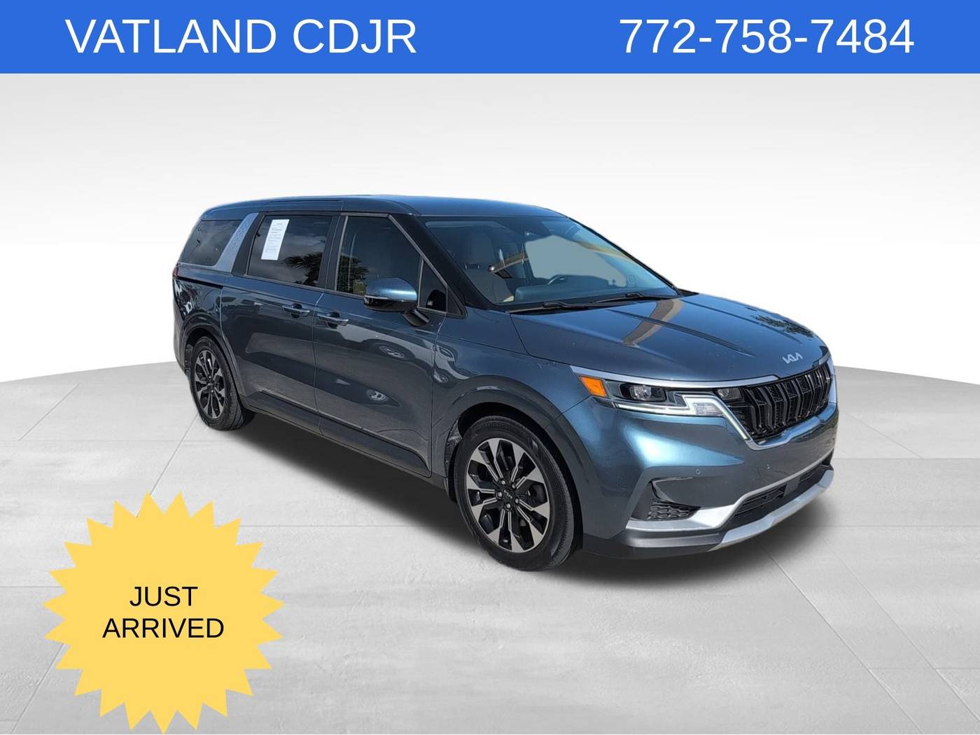 2022 Kia Carnival EX — Minivan — 63,400 mi — Vero Beach, FL