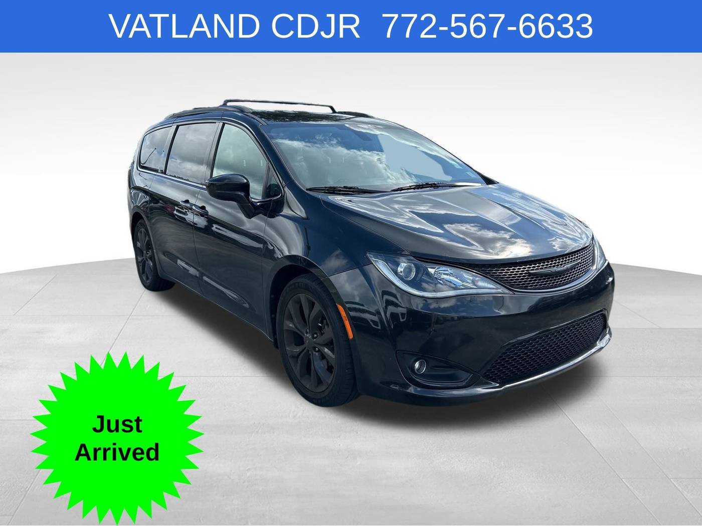 2018 Chrysler Pacifica Touring L — Minivan — 117,240 mi — Vero Beach, FL