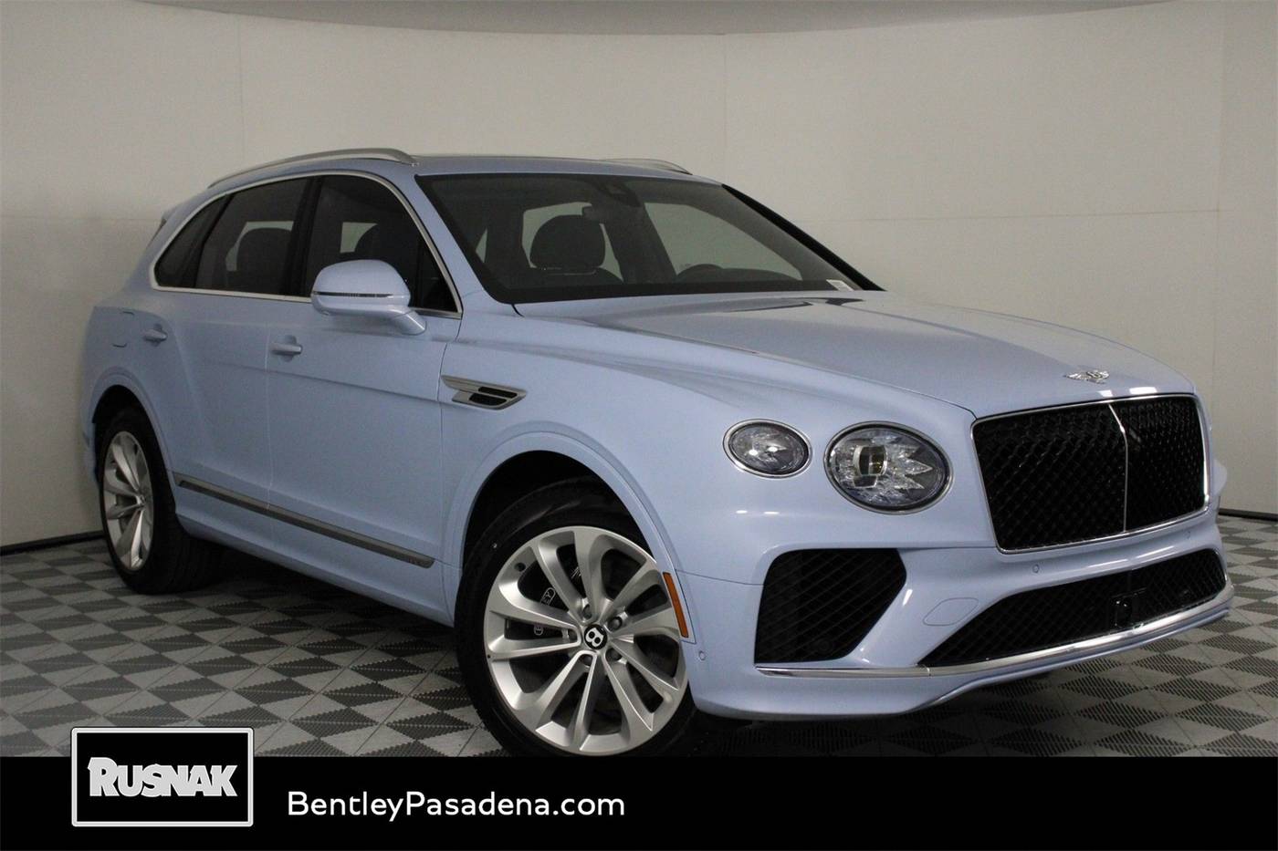 2025 Bentley Bentayga V8