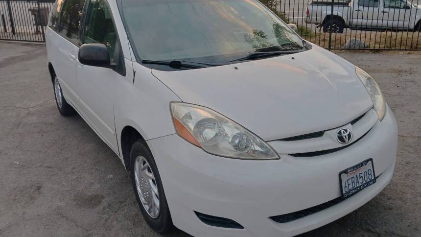 2008 Toyota Sienna LE — Minivan — 160,541 mi — El Monte, CA